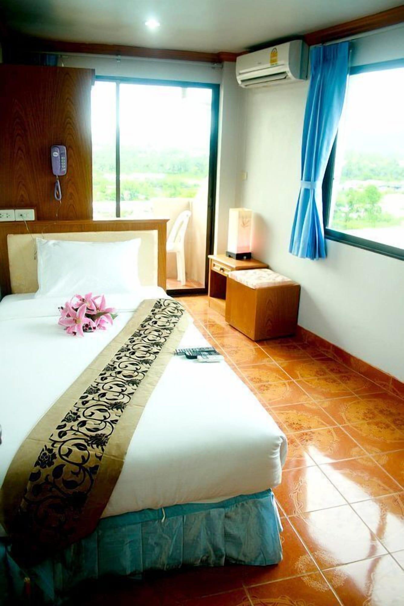 Lamai Guesthouse Patong Esterno foto