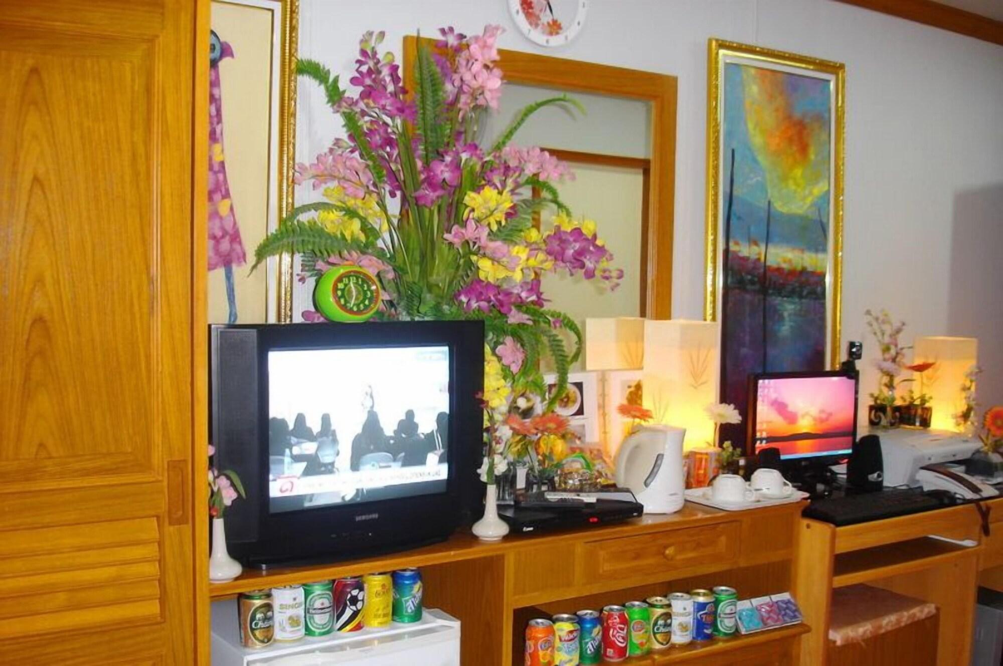 Lamai Guesthouse Patong Esterno foto