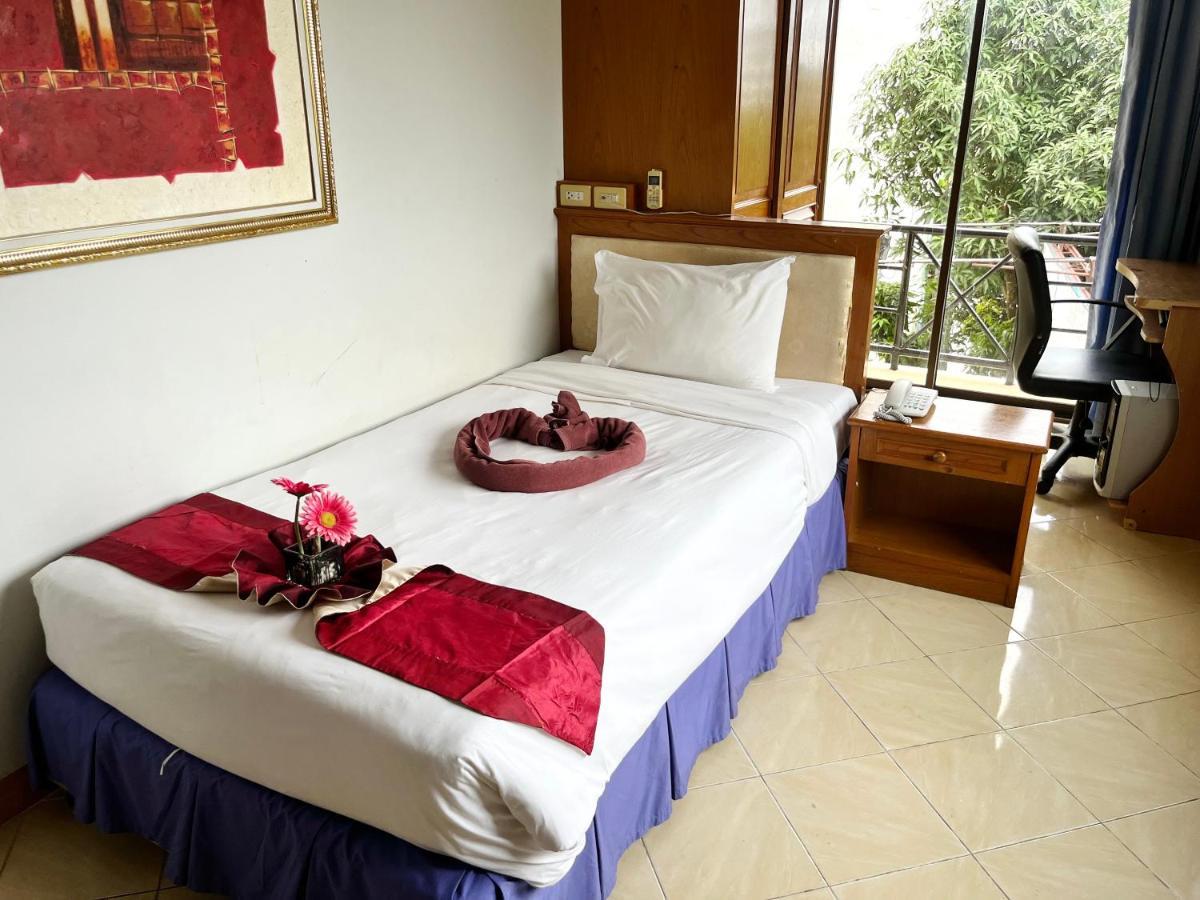 Lamai Guesthouse Patong Esterno foto