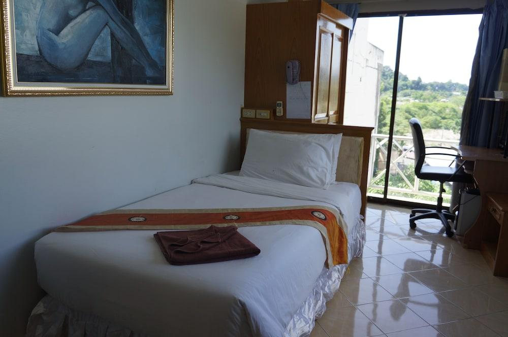 Lamai Guesthouse Patong Esterno foto